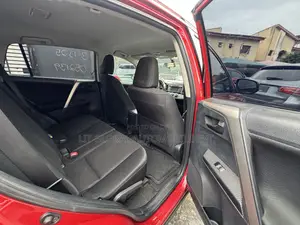 Toyota RAV4 2015 Red