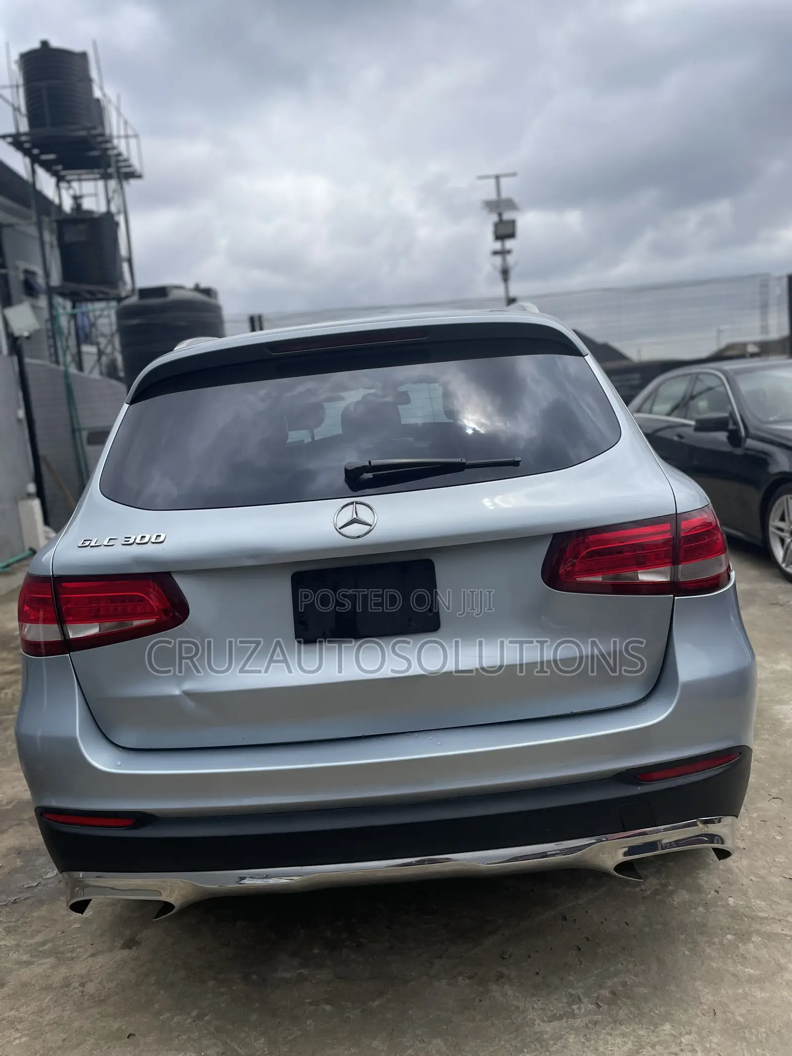 Mercedes-Benz GLC-Class 2017 Blue