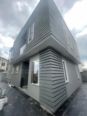 Furnished 4bdrm Duplex in GRA Phase 1 for rent
