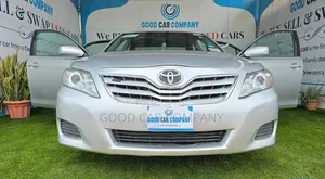 Toyota Camry 2010 Silver