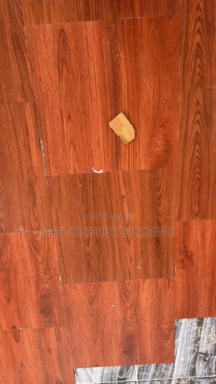 Vinyl Plank Tiles