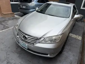 Lexus ES 350 2010 Silver