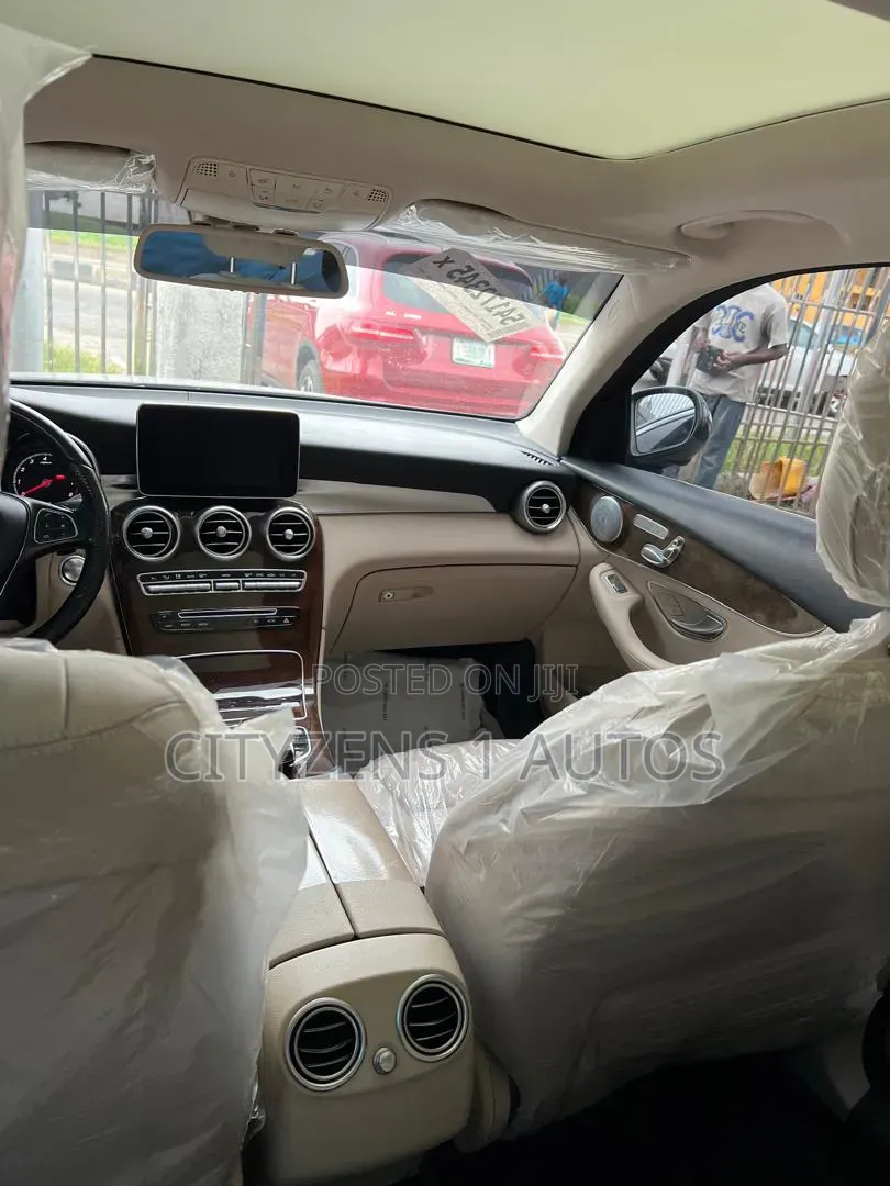 Mercedes-Benz GLC-Class 2017 Gray