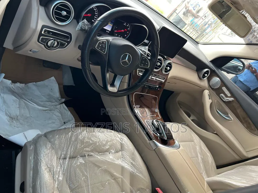 Mercedes-Benz GLC-Class 2017 Gray