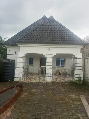 3bdrm Bungalow in Ojik Properties, Owerri for sale