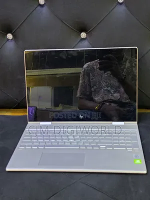 Laptop HP Envy x360 Convertible 15 es2xx 16GB Intel Core i7 SSD 512GB