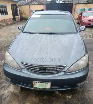 Toyota Camry 2006