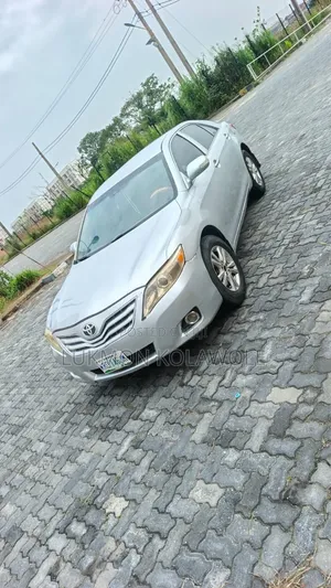 Toyota Camry 2008 Silver
