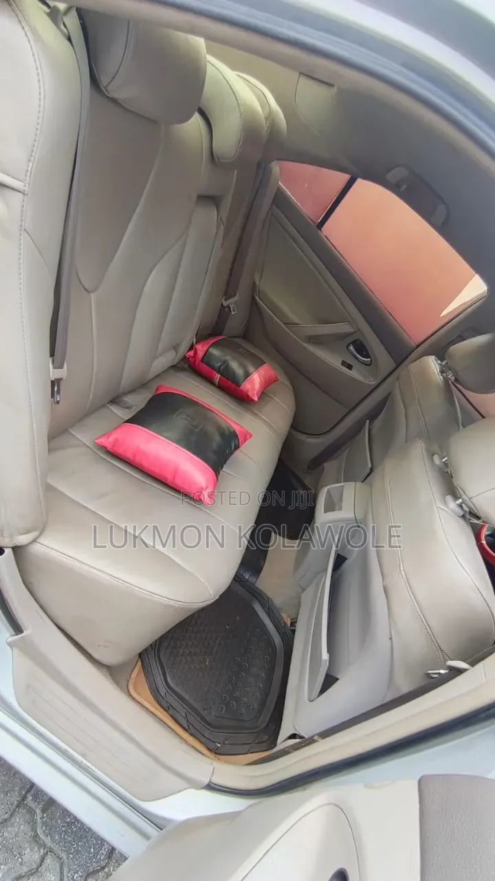 Toyota Camry 2008 Silver