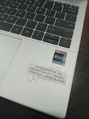 Laptop HP Dragonfly G4 32GB Intel Core i5 SSD 256GB
