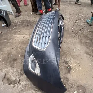 Bumper Avalone 2014