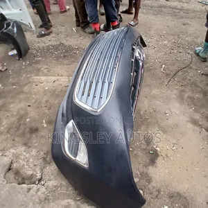 Bumper Avalone 2014