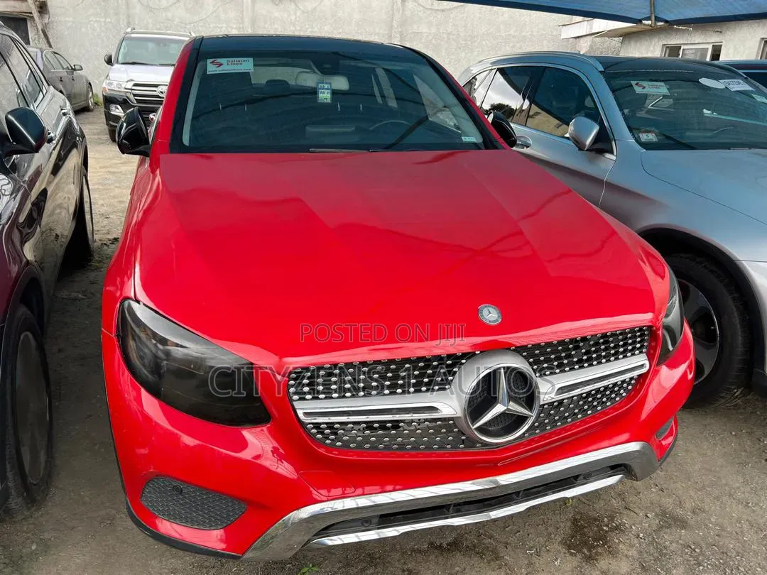 Mercedes-Benz GLC-Class 2017 Red
