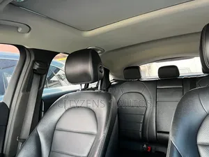 Mercedes-Benz GLC-Class 2017 Red