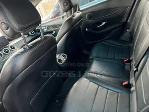 Mercedes-Benz GLC-Class 2017 Red