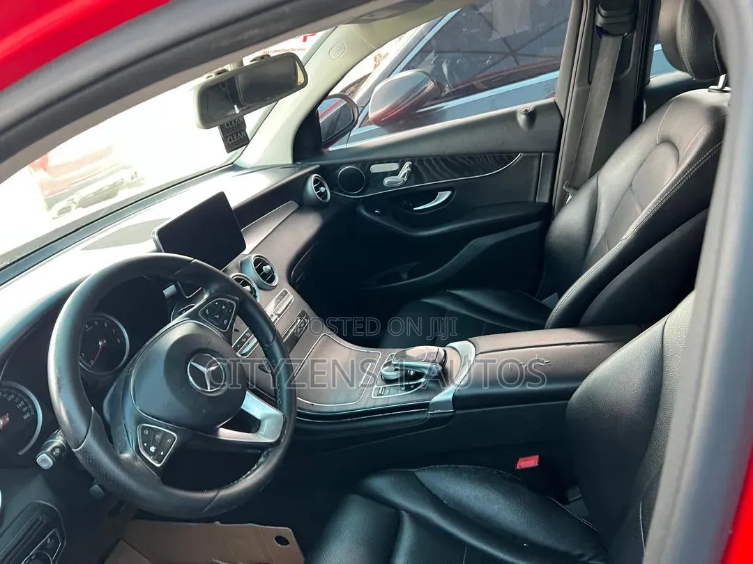 Mercedes-Benz GLC-Class 2017 Red