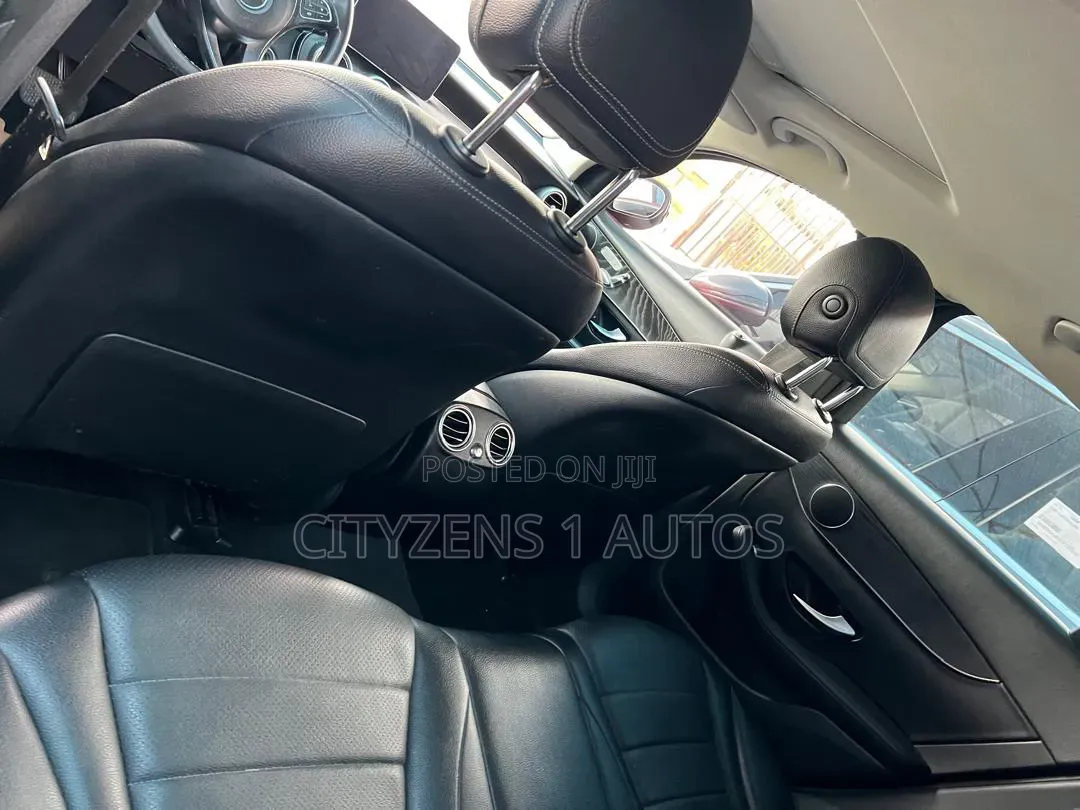 Mercedes-Benz GLC-Class 2017 Red