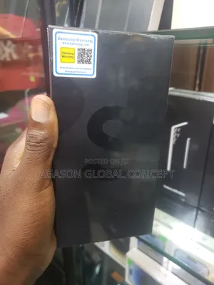 New Samsung Galaxy S22 Ultra 128 GB Black