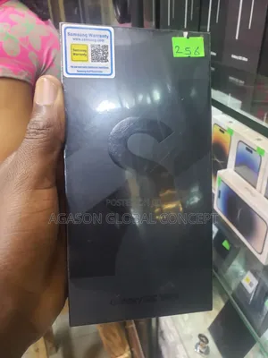 New Samsung Galaxy S22 Ultra 256 GB Black