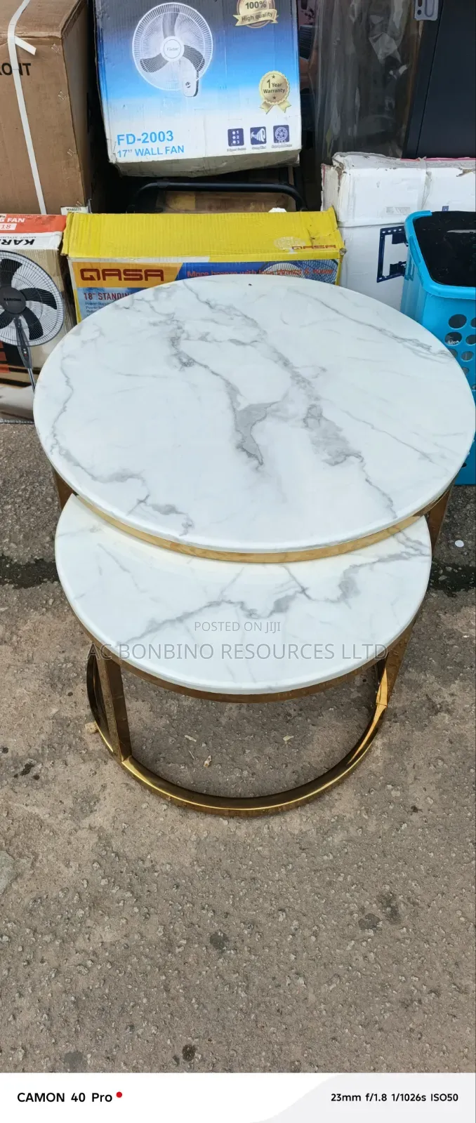 Center Tables for Home and Office Use