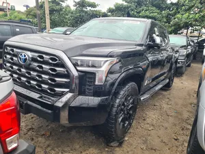 Toyota Tacoma 2022 Black