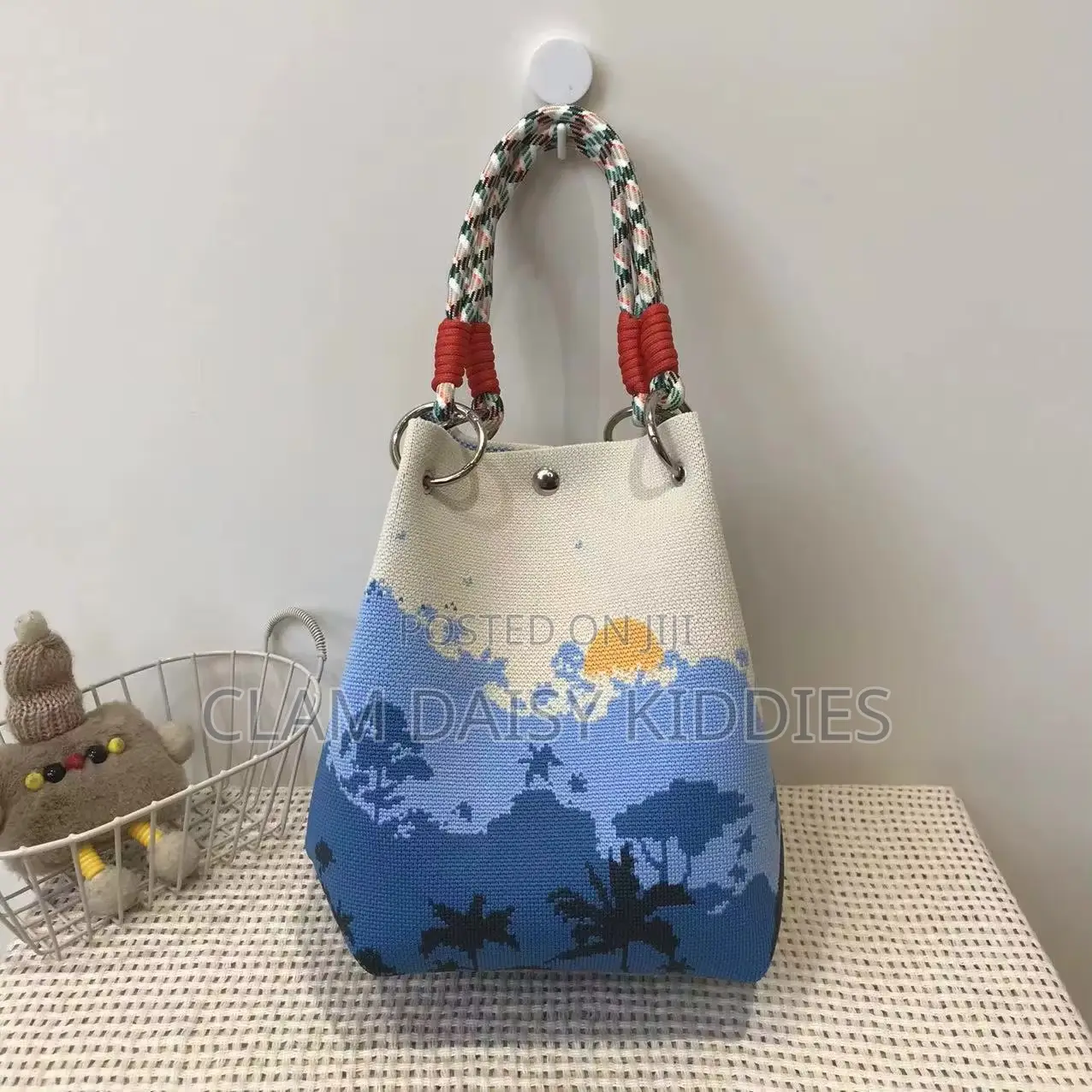 Women’s Knitted Tote Bag