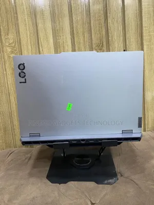 Laptop Lenovo LOQ 15ARP9 16GB AMD Ryzen 5 SSD 512GB