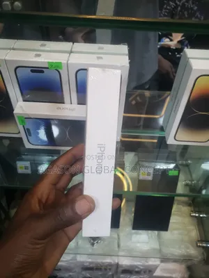 New Apple iPhone 14 Pro 128 GB Silver