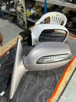 Camry 2005 Side Mirror