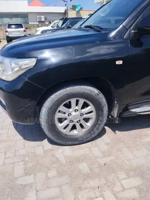 Toyota Land Cruiser 4.0 V6 GL 2012 Black