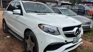 Mercedes-Benz M Class ML 350 4Matic 2013 White