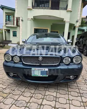 Jaguar XJ 2008 Green