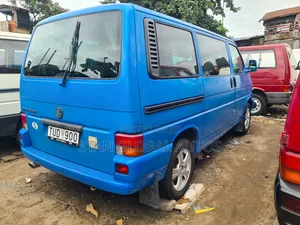 Volkswagen Transporter 2005 Blue
