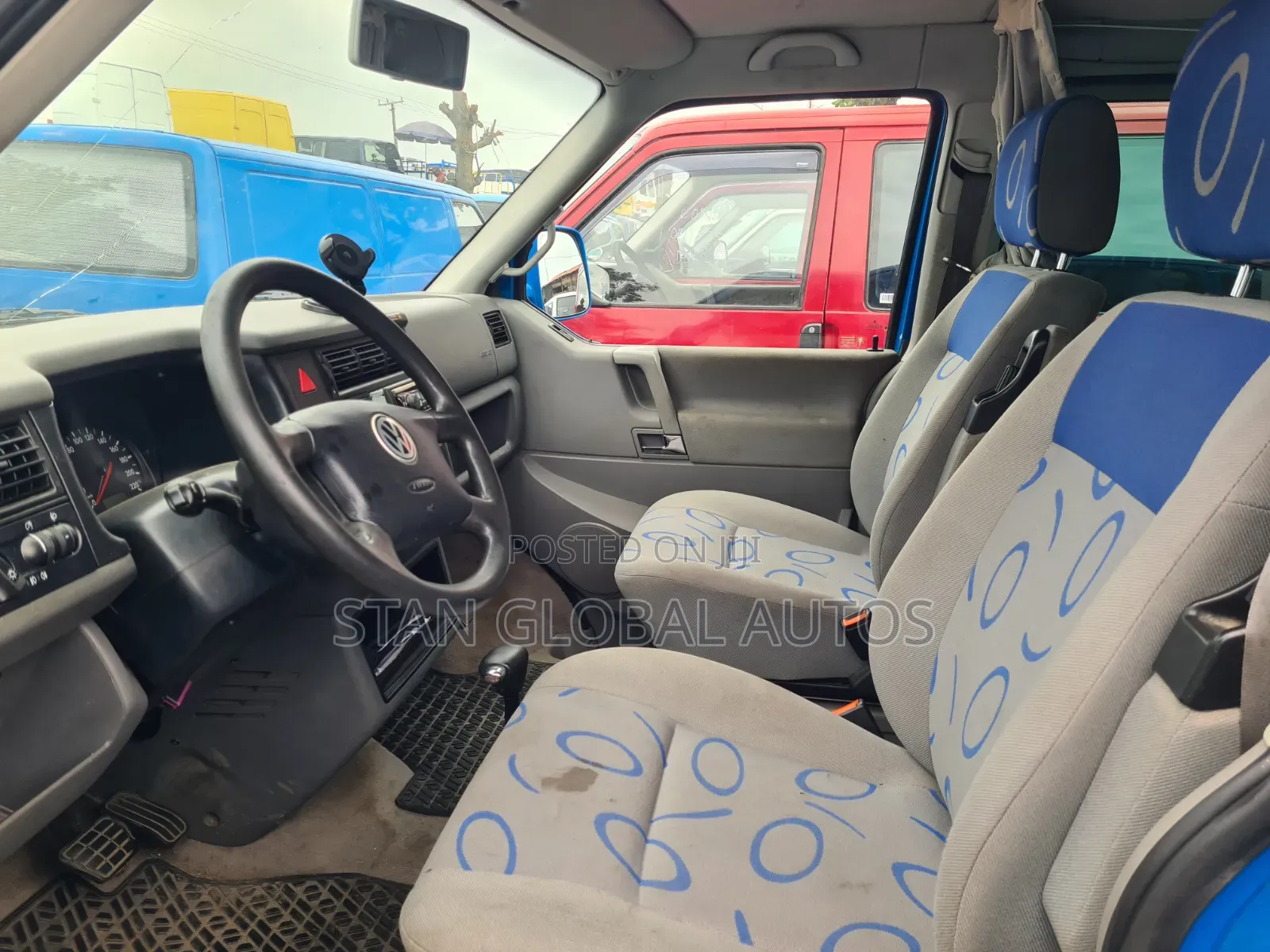 Volkswagen Transporter 2005 Blue