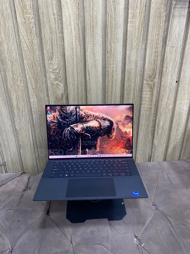 Laptop Dell Precision 5570 16GB Intel Core i7 SSD 512GB