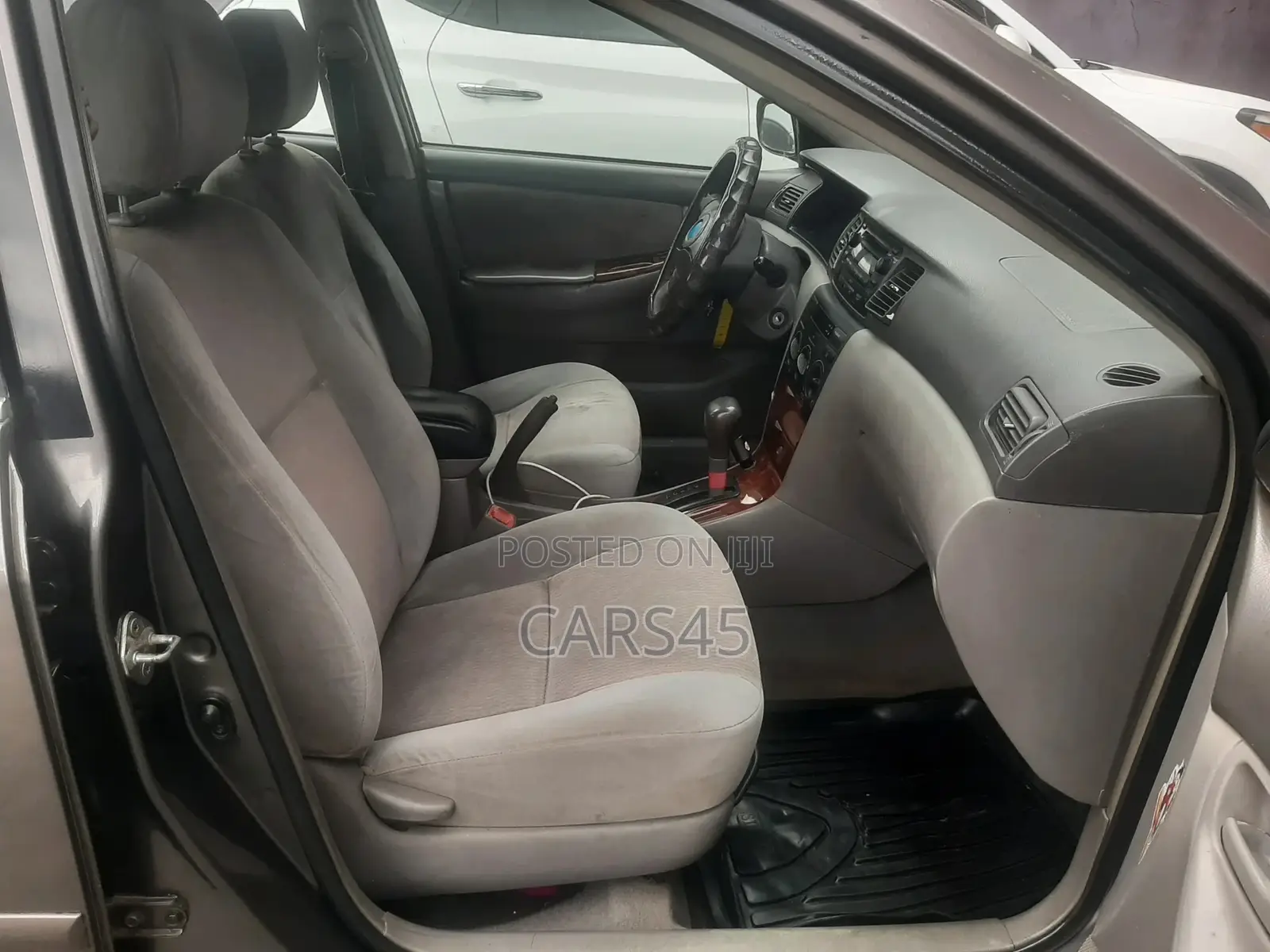 Toyota Corolla 2007 Gray