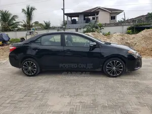Toyota Corolla 2014 Black