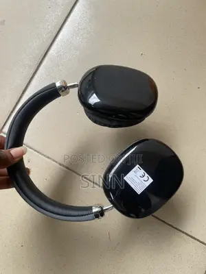 B40 Headphone