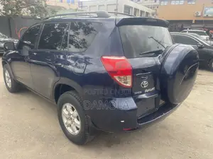 Toyota RAV4 2008 Blue