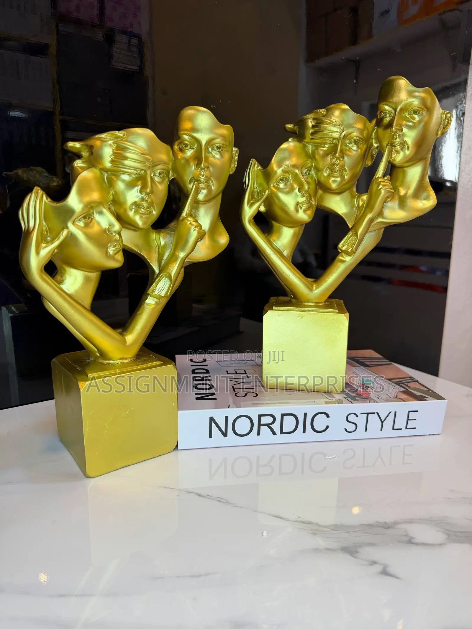Luxury 3 Face Figurine