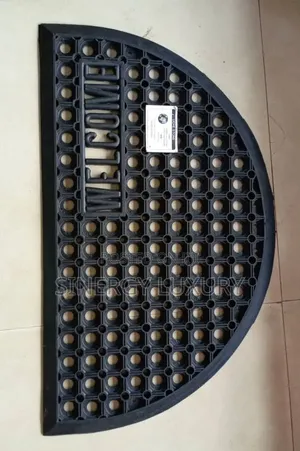 45x75cm Hollow Outdoor Mat