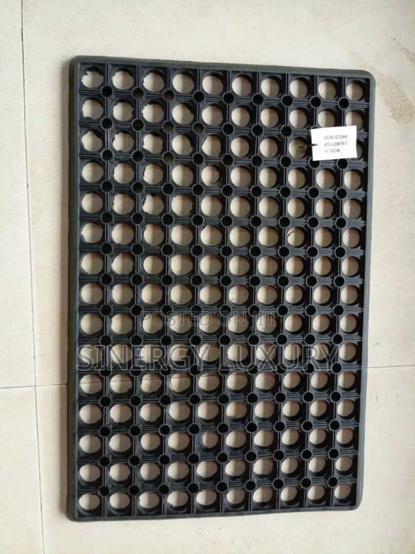 45x75cm Hollow Outdoor Mat