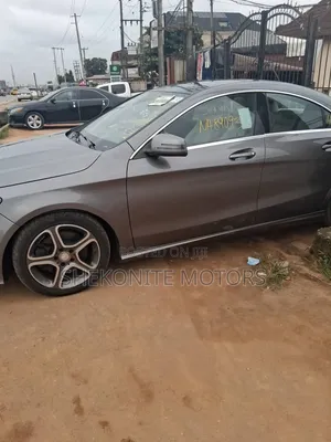 Mercedes-Benz CLA-Class 2014 Burgundy