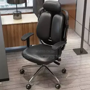 Kidney Shaped Office Chair