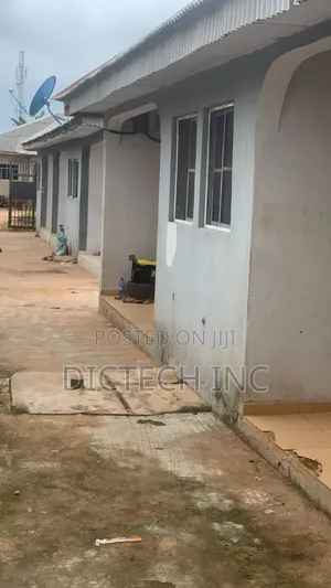 6bdrm Block of Flats in A Villa, Ilaro for sale