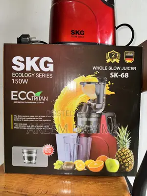 SKG SK-68 Slow Juicer