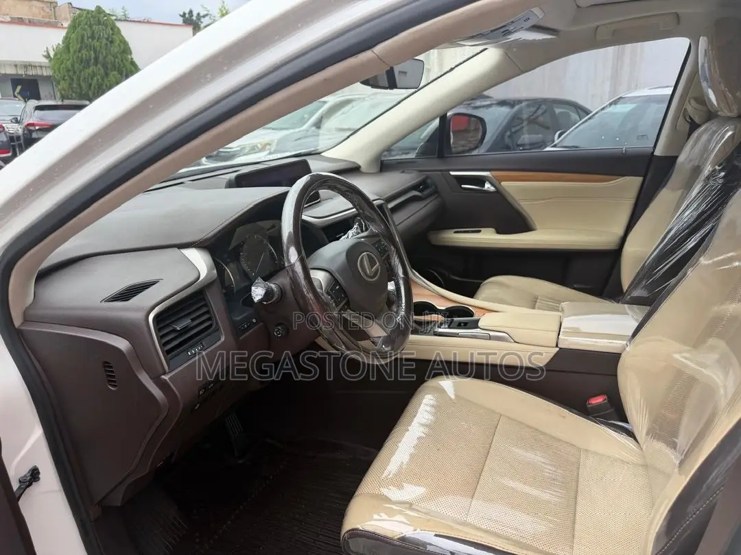 Lexus RX 350 AWD 2019 White