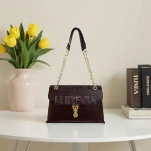 Elegant Women’s Chain Shoulder Bag