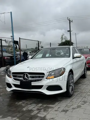 Mercedes-Benz C300 2016 White