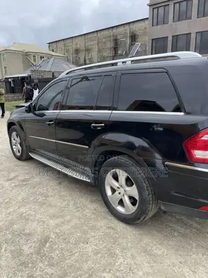 Mercedes-Benz GL-Class 2011 Black